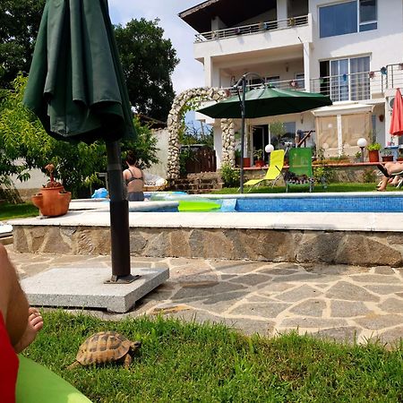 Villa Lucy Warna Zewnętrze zdjęcie